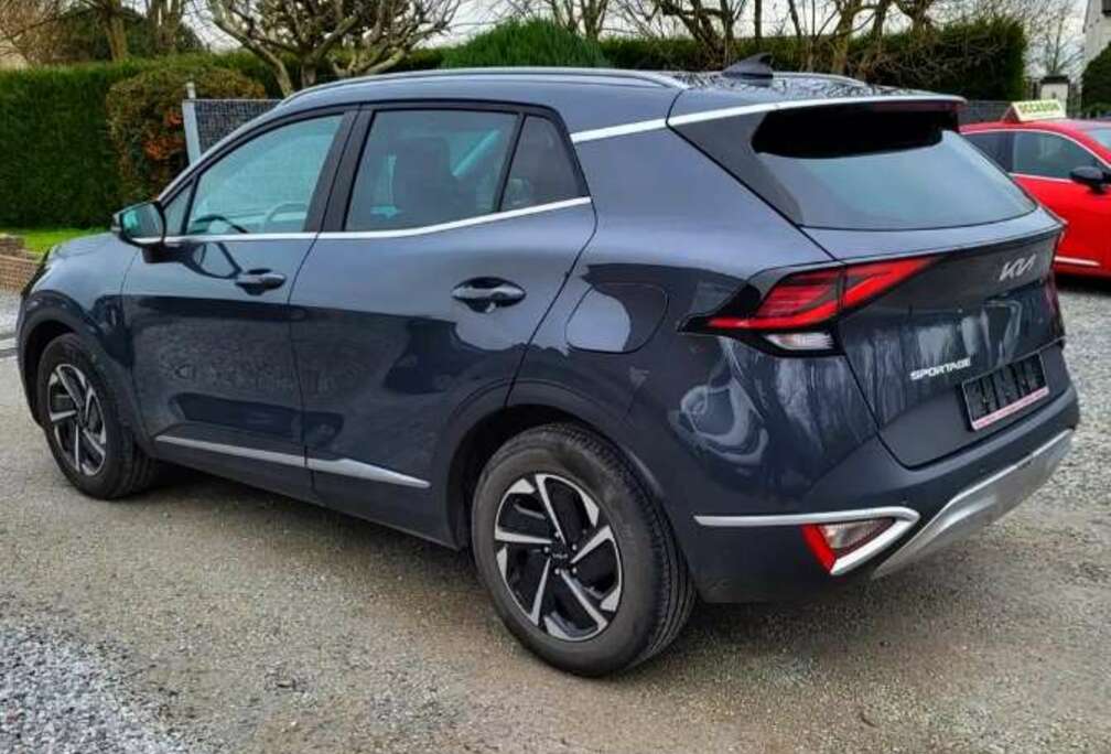 Kia 1.6 T / 30500 Km /2022