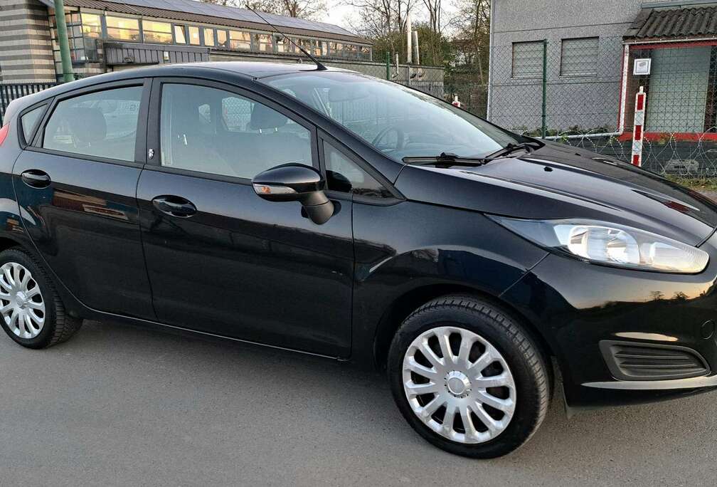 Ford 1.0 essence / Prête à immatriculé