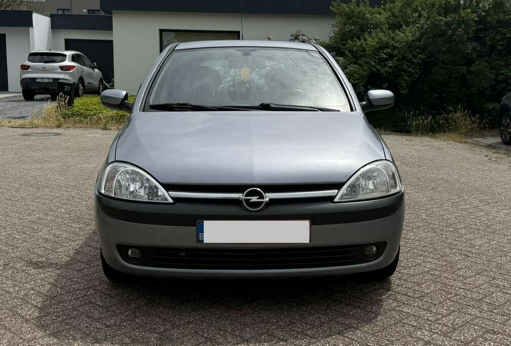 Opel 1.2i XE 16v Elegance