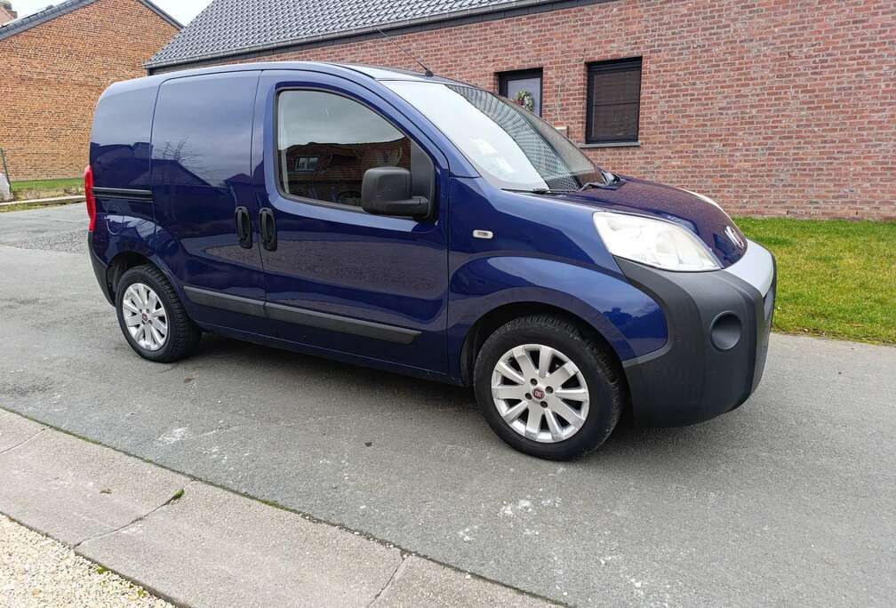 Fiat TOLE 1.3 16V MULTIJET 75 PACK PROFESSIONAL