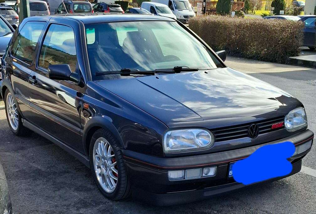 Volkswagen 2.0i 16v GTi