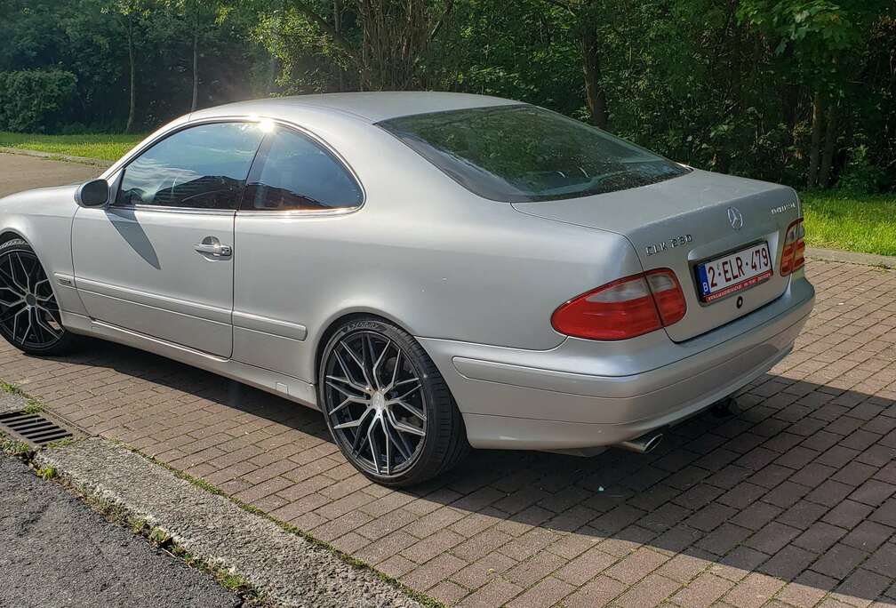 Mercedes-Benz CLK Coupe 230 Kompressor Elegance