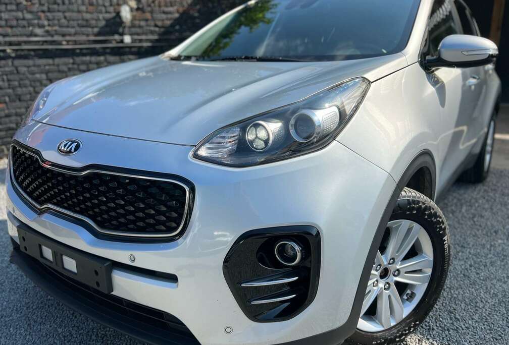 Kia 1.6i 2WD Vision Pack ISG + CAMÉRA + NAVI + CUIR