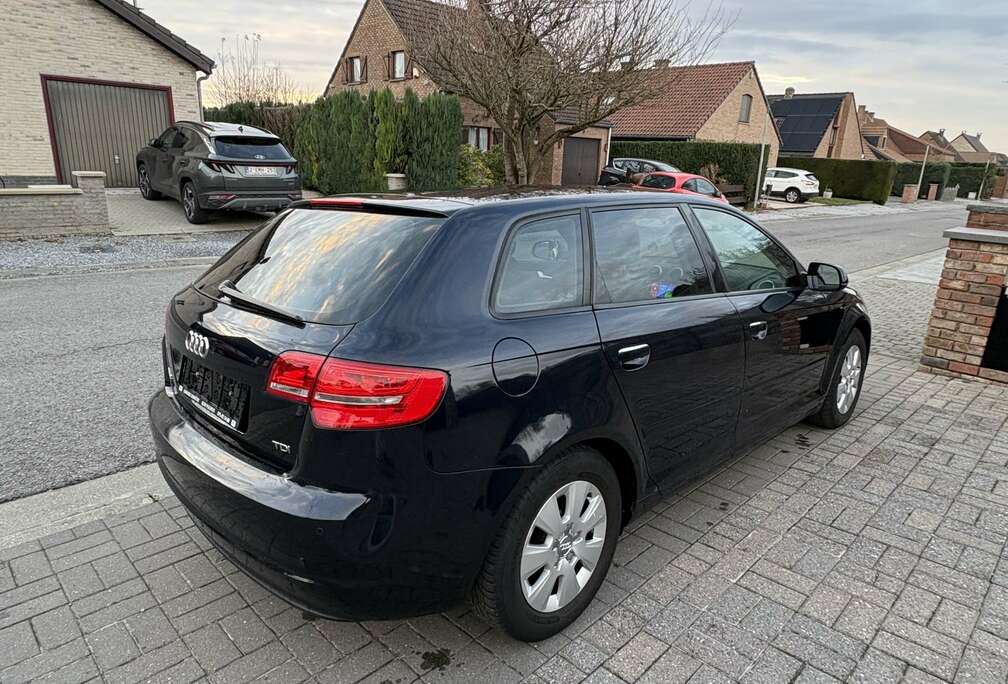 Audi Sportback 1.6 TDi prete a immatriculer 0497269726