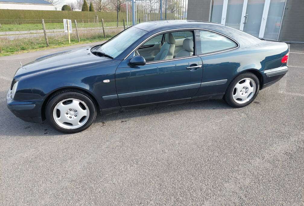 Mercedes-Benz CLK 200 Elegance