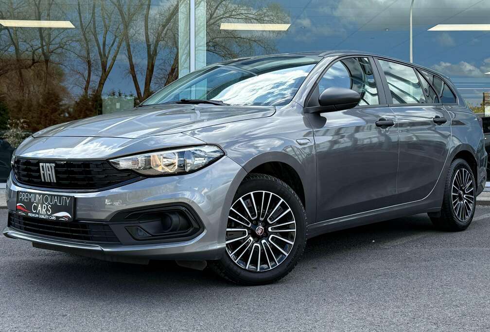 Fiat BREAK / CARPLAY / AIRCO / NAVIGATIE / CRUISECONTROLE /