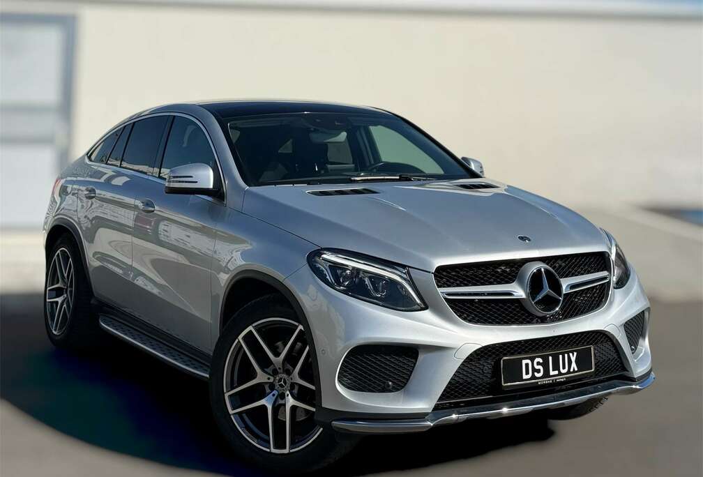 Mercedes-Benz d Coupe 4Matic 9G-TRONIC AMG Line / Led / PANO