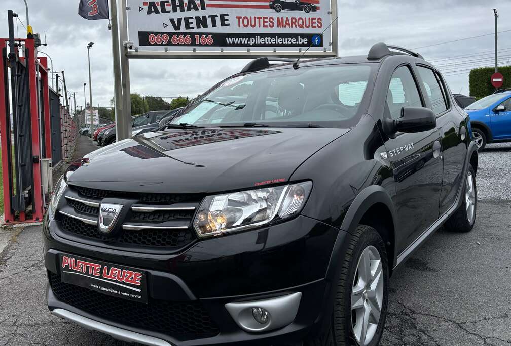 Dacia Sandero Stepway/ CLIM/ FAIBLE KM/ GARANTIE 12 MOIS