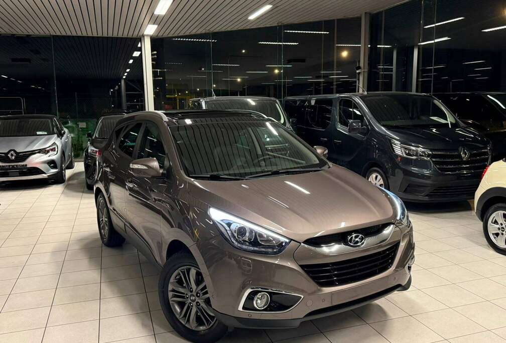 Hyundai Hyundai Tucson iX35 LM 1.6i Essence 99kW Euro 5