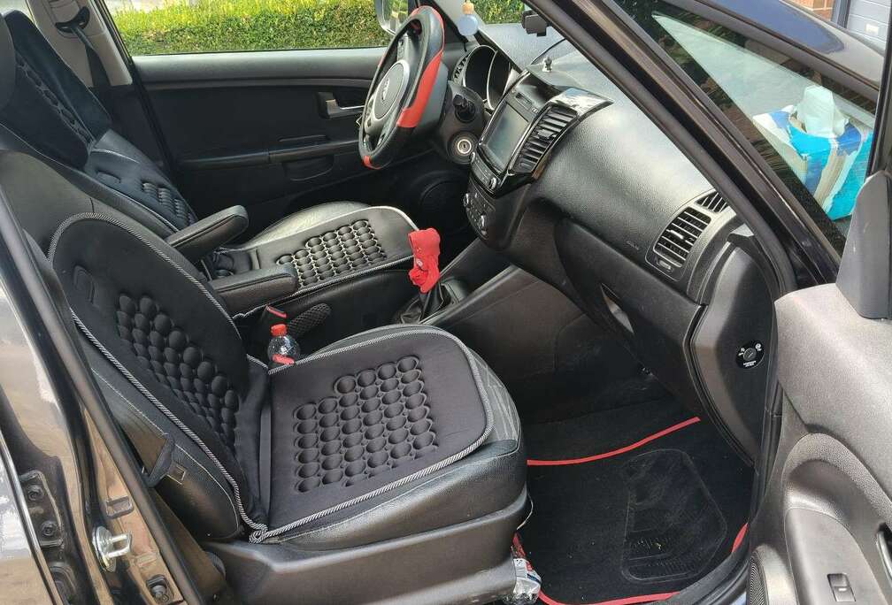 Kia 1.4i Lounge
