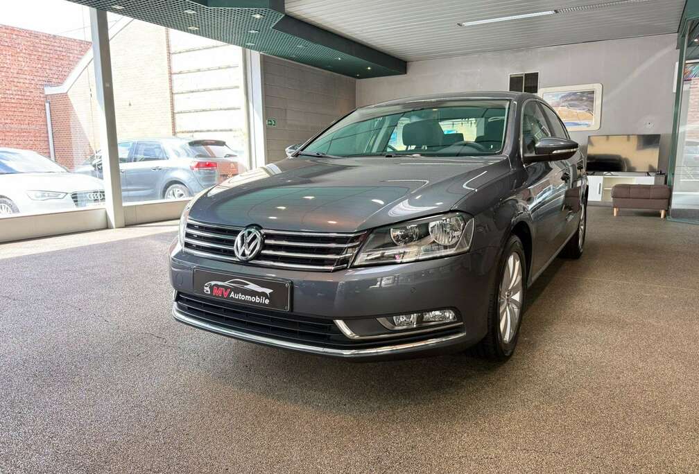 Volkswagen 1.6 CR TDi BMT DSG * Navi * Clim auto * Régulateur de vitesse
