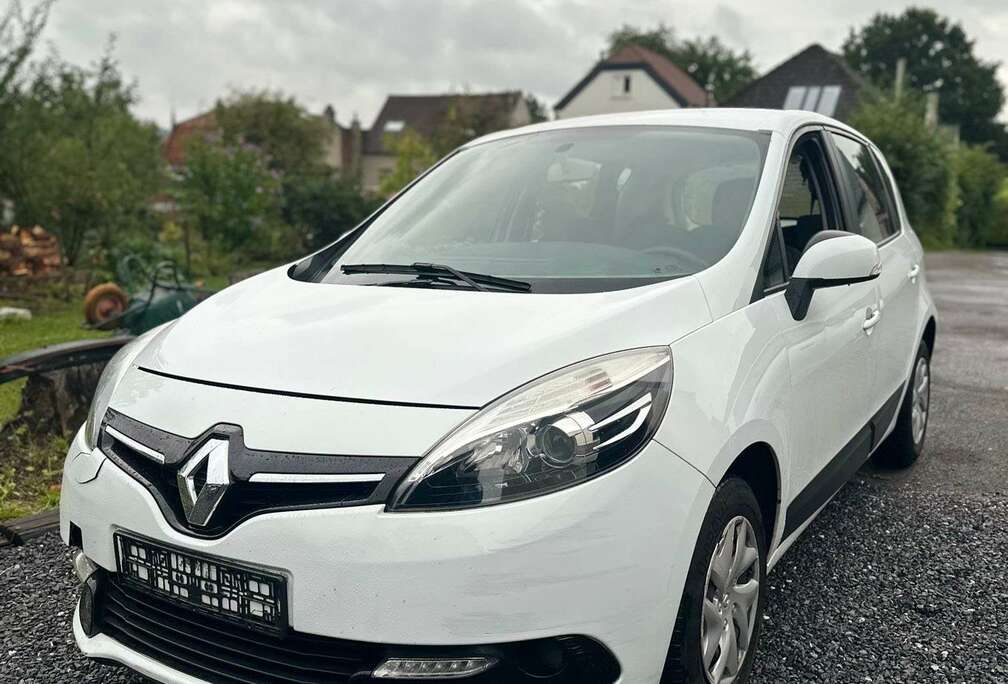 Renault III dCi 95 FAP eco2 Authentique