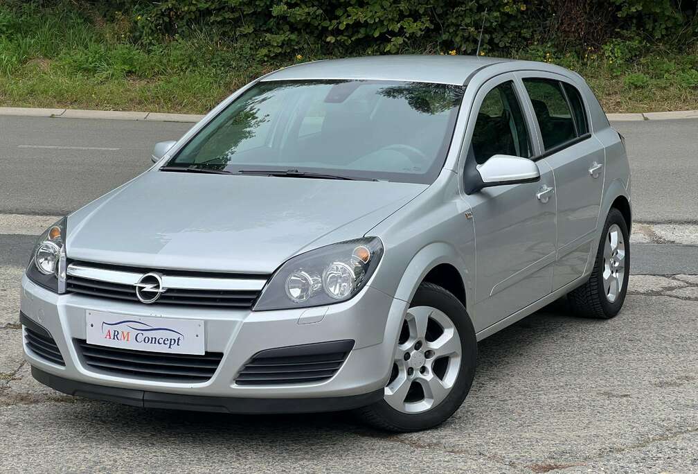 Opel Astra 1.8i XE 16v Cosmo
