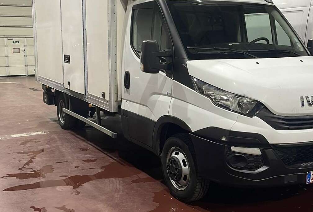 Iveco 35C16 2.3 Turbo VGT