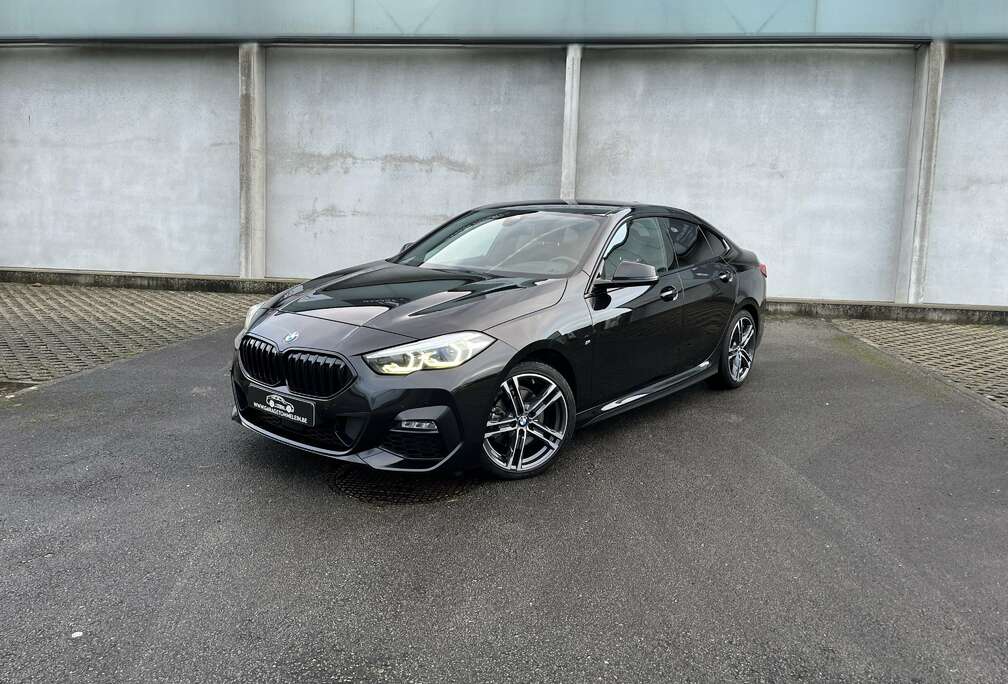 BMW Gran Coupé 218iA M-Pack Carplay Sfeerverlichting