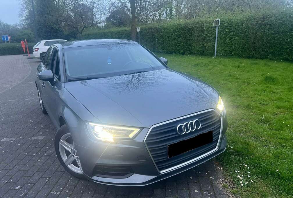 Audi Sportback 35 TFSI ACT Design S tronic (EU6d-TEMP)