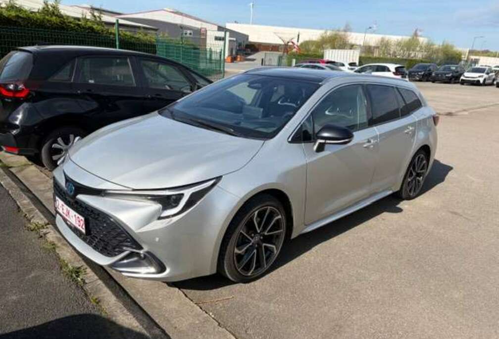 Toyota Corolla TS Hybrid 1.8 Premium e-CVT GPF Premium
