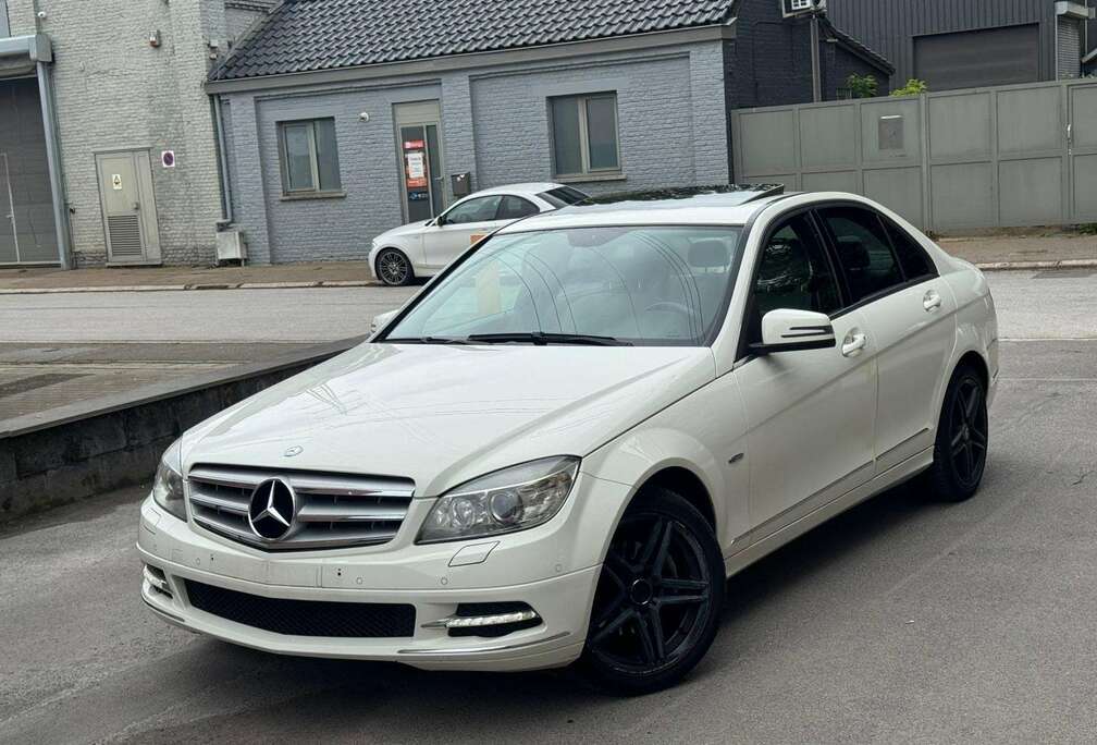Mercedes-Benz Bte Auto//2010//190.935km// Toit pano/ouvrant