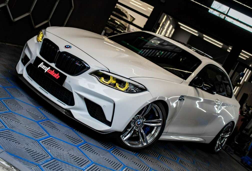 BMW F87 COMPETITION AKRAPOVIC