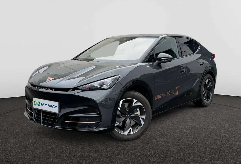 Endurance Business 77 kWh (285pk) /// Achteruitrijcamera /// Elektrische kofferklep ///