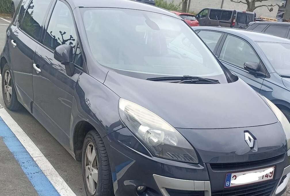 Renault R Scenic III 1.5 dCi 110 FAP