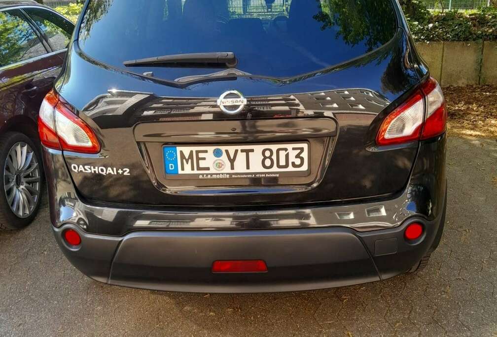 Nissan 2.0i 2WD Tekna+Nissan Connect