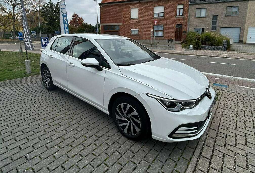 Volkswagen Golf 1.4 eHybrid OPF DSG Style
