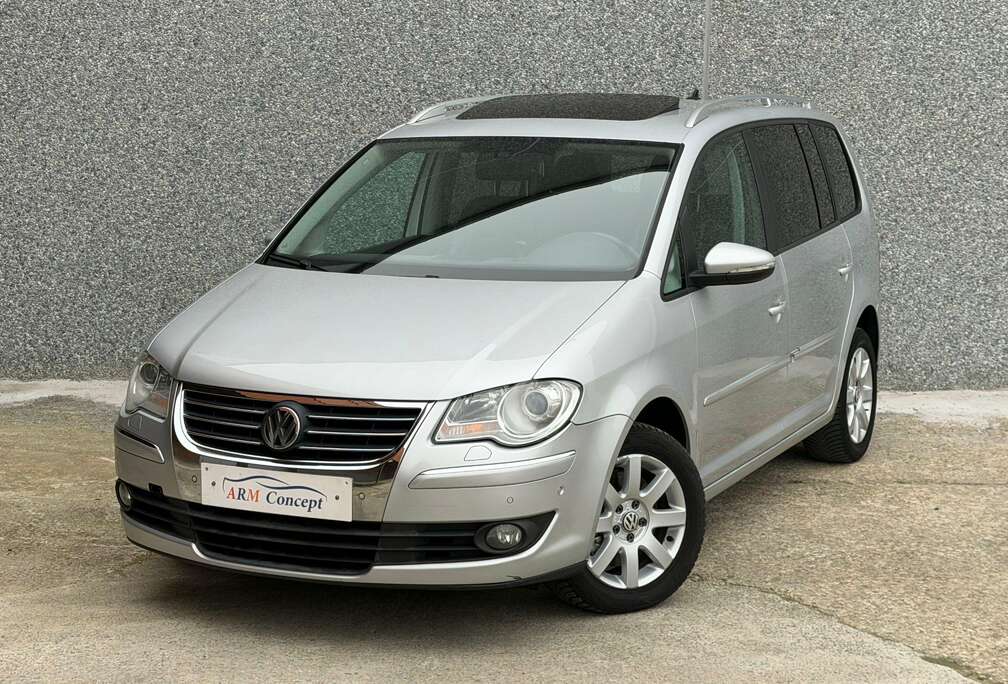 Volkswagen Touran 1.4 TSI essence DSG/XENON/toit/cuir/garanti