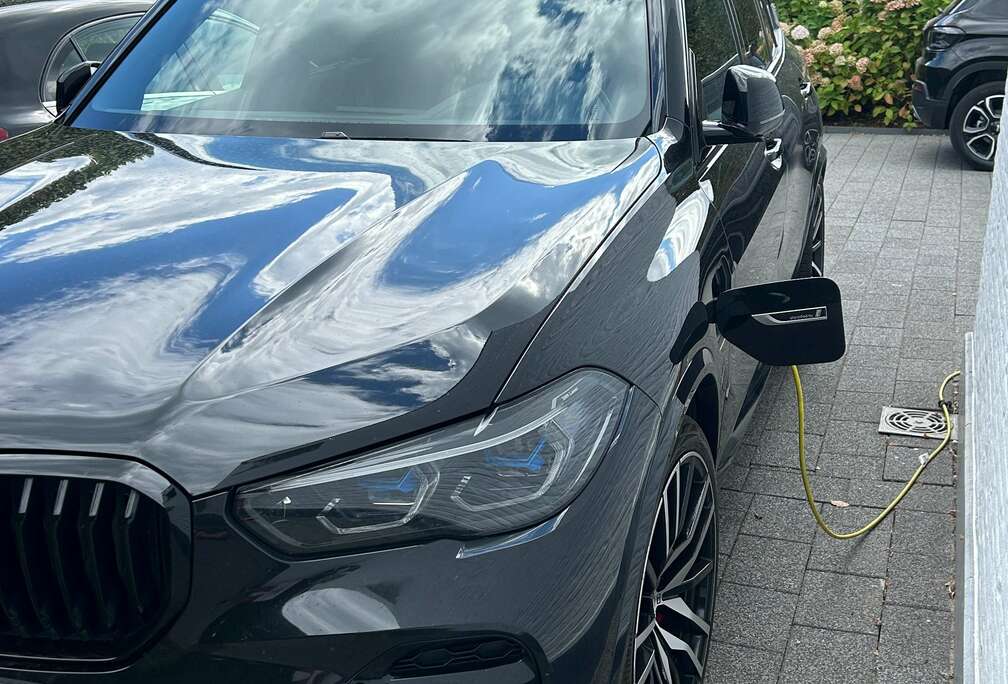 BMW X5 xDrive45e
