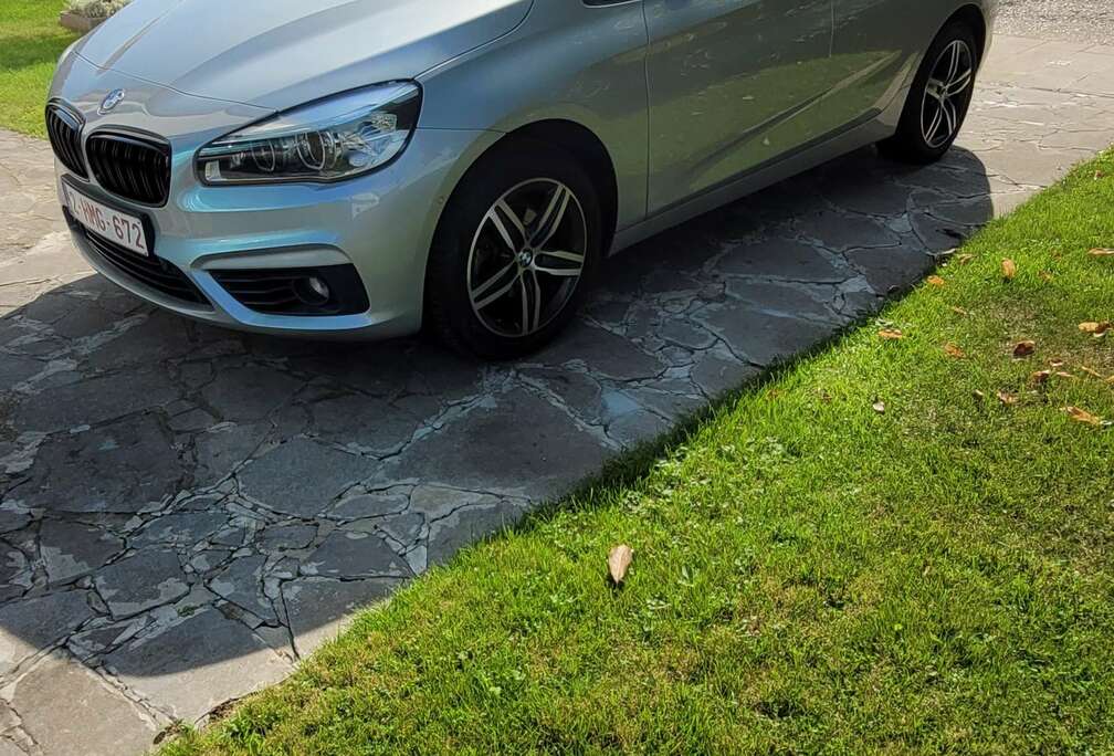 BMW Active Tourer 218i