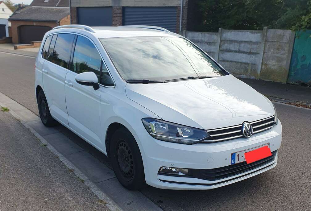 Volkswagen Touran 1.6 TDi SCR Highline DSG