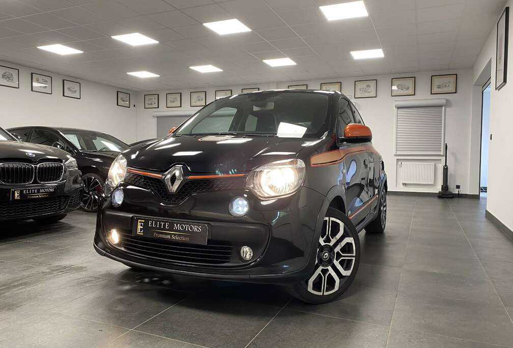 Renault Twingo 1.0i SCe 1erMAIN / GT LINE EXCLUSIF / FULL OPTION / CARNET COMPLET/ PRET à IMMATRICULER