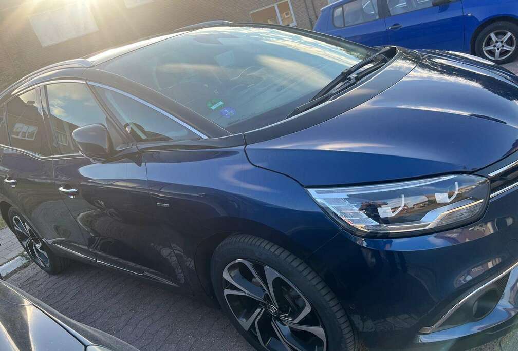 Renault Scenic TCe 140 GPF EDC BOSE EDITION