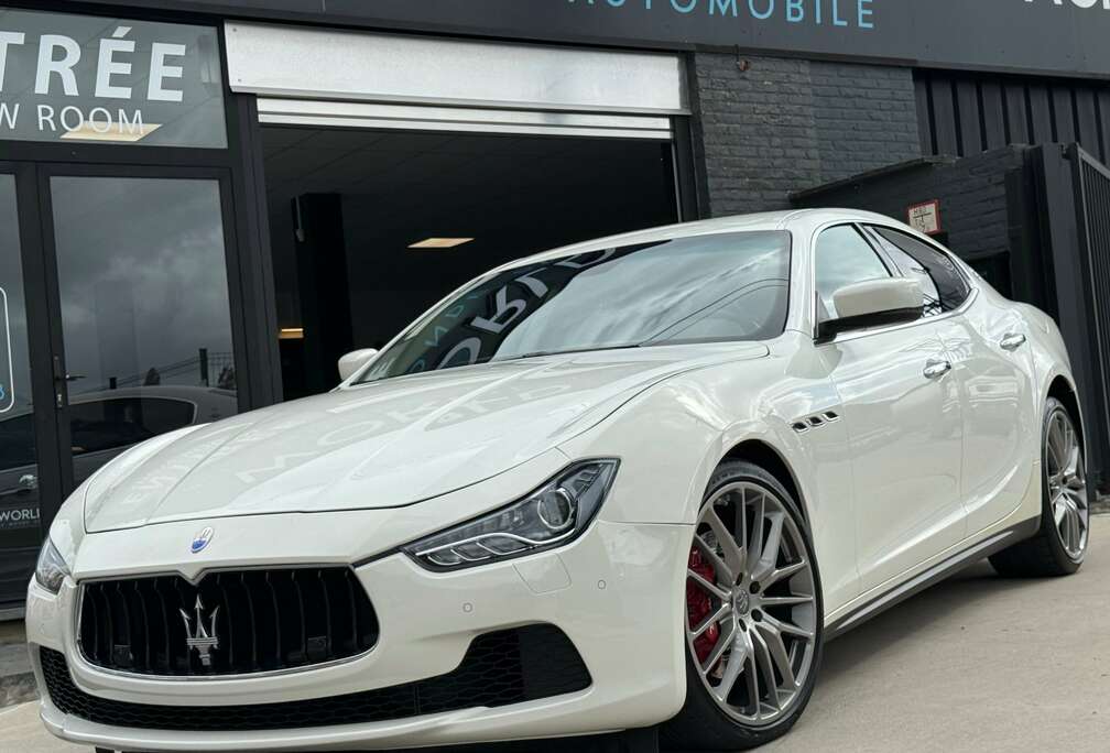 Maserati 3.0 D V6 275CV - JA21 - KEYLESS - NAVI - CAM