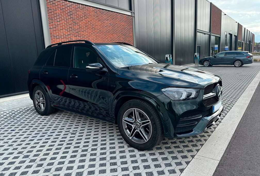 Mercedes-Benz GLE 350 e 4Matic 9G-TRONIC AMG Line