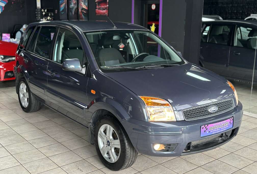 Ford Fusion 1.4i X Road