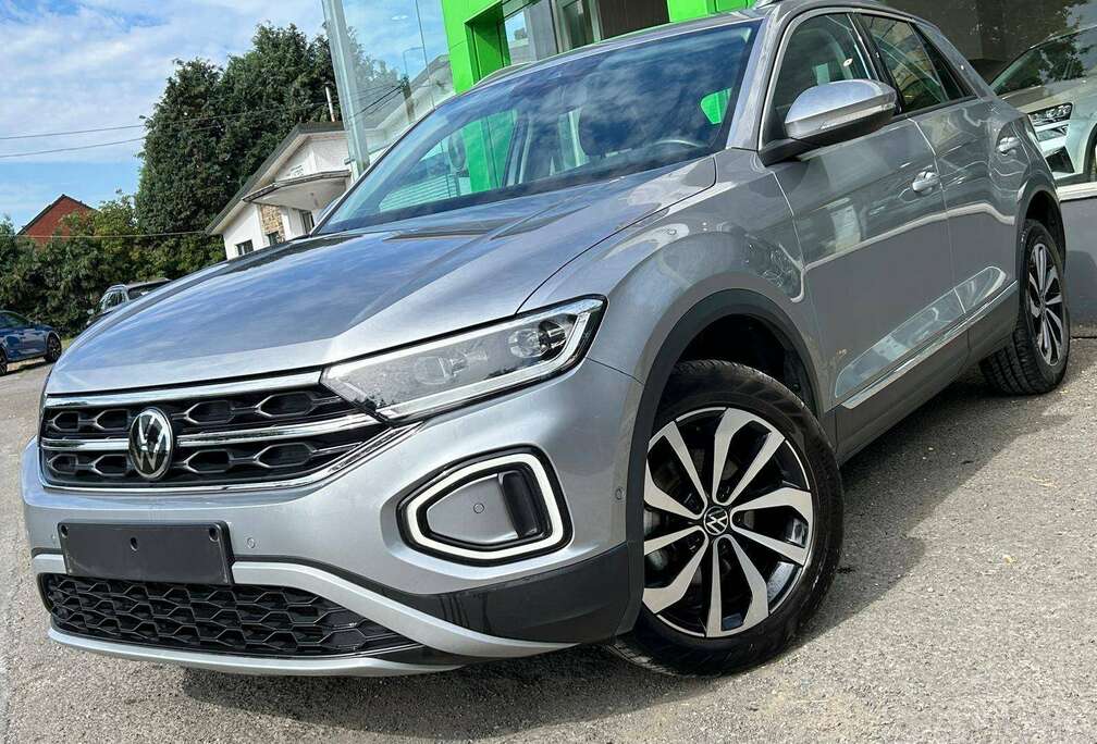 Volkswagen T-Roc 1.5TSI - Attache - CarPlay - AAC - Navigation