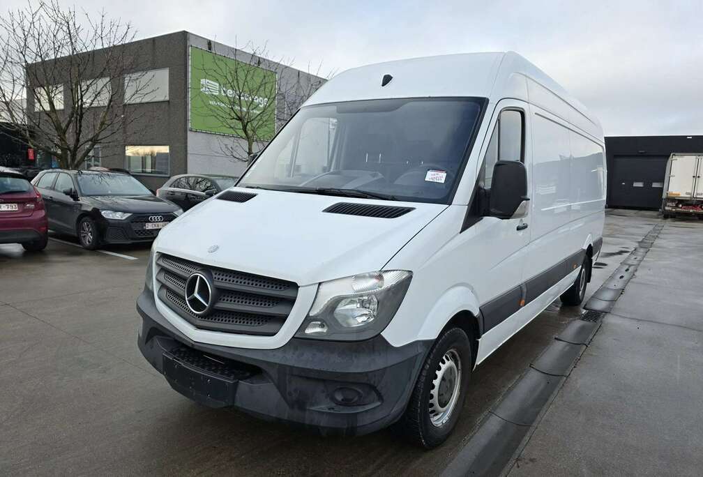 Mercedes-Benz 316 (Stock ID 94989)