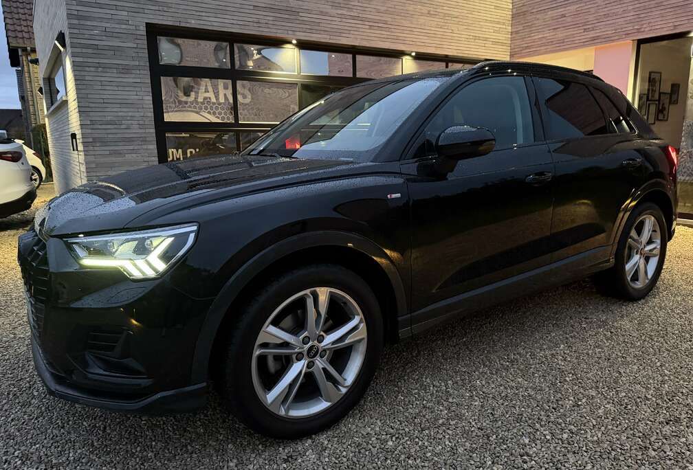 Audi Q3 35 TFSI S line S tronicGARANTIE 12 MOIS