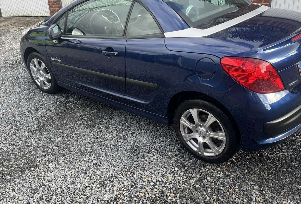 Peugeot CC 1.6i Key West