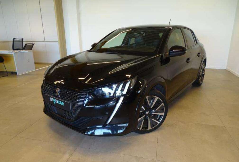 Peugeot GT 1.2 PURETECH 100 EAT 8