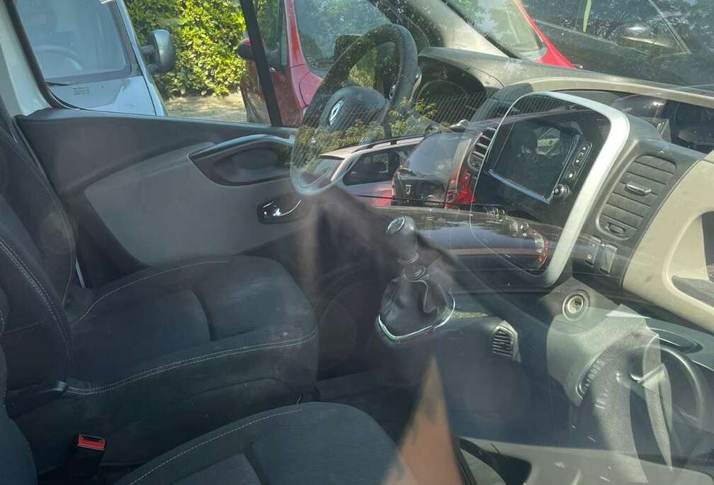 Renault 2.5 dCi 29 L1H1 Gd Confort Hayon/ARklep