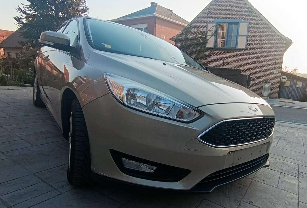 Ford Focus 1.0 EcoBoost Business Edition voiture Belge