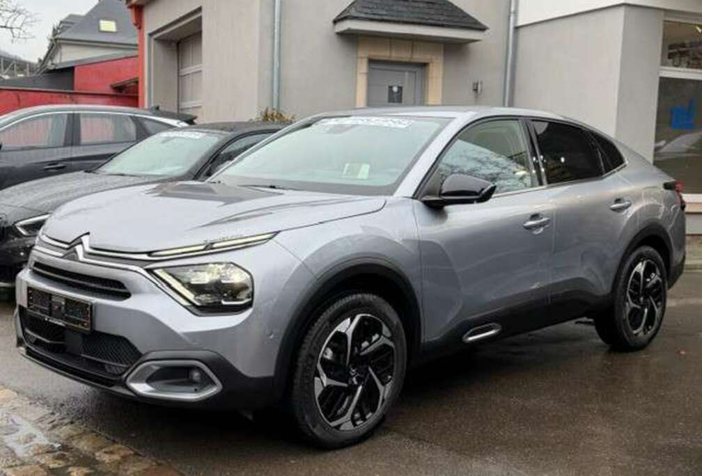 Citroen 130 PureTech Shine Auto EAT8