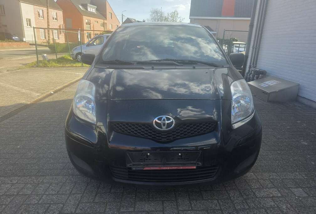 Toyota Yaris 1.0i VVT-i Active