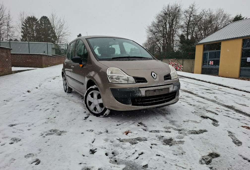Renault PRETE A IMMATRICULÉ AVEC 1AN DE GARANTIE