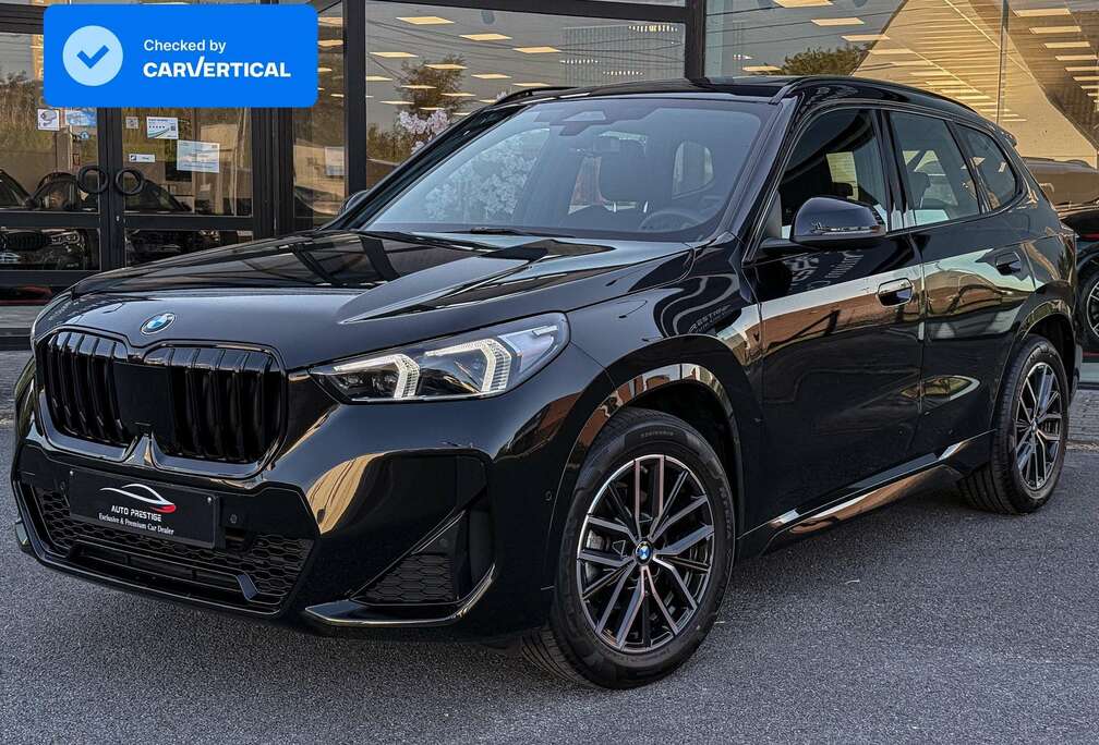 BMW sDrive18iAS M-Sport Black Edition FULL OPTIONS*