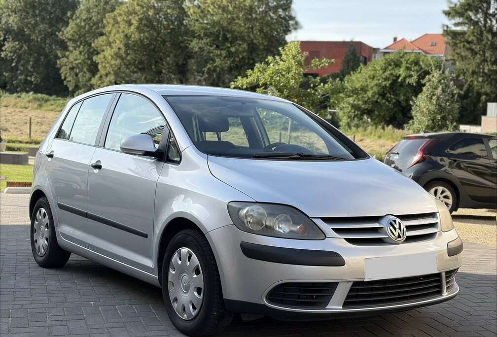 Volkswagen Volkswagen Golf Plus 1.4 Essence prêt à immatricul
