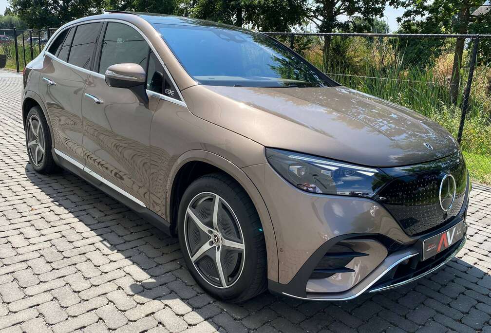 Mercedes-Benz AMG Line AchterasBesturing/Distronic/20\