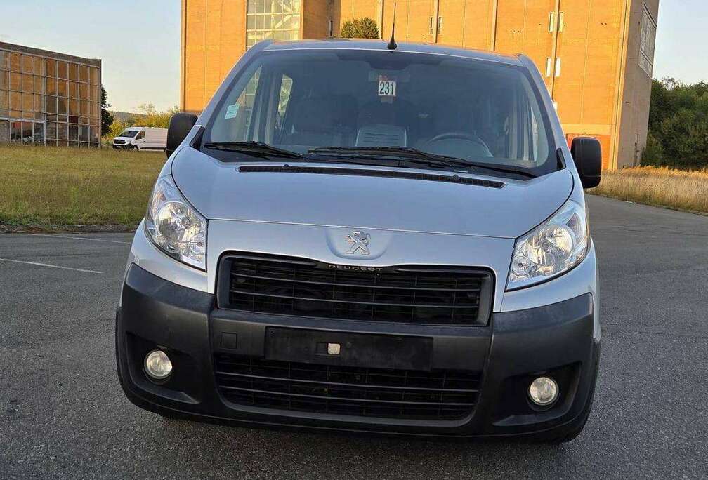 Peugeot 2.0 HDi L2H1 Active